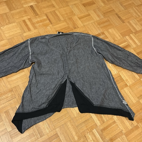 Desert Design Asymmetrical Gray Button-Up Top - Picture 8 of 12